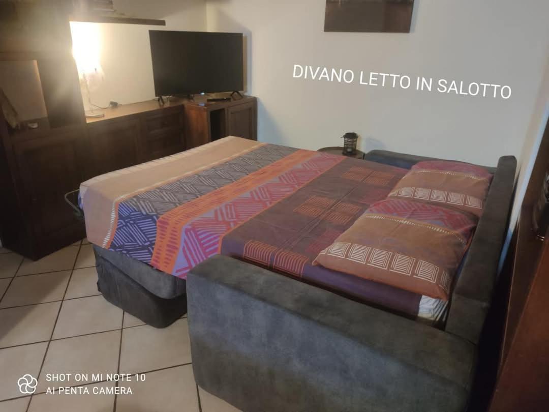 דירות פינרולו La Dimora Del Borgo מראה חיצוני תמונה